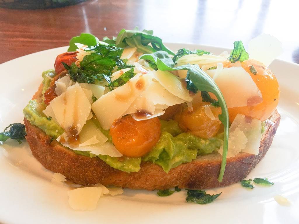 The Popover Bistro & Bakery | restaurant | 928 Hopmeadow St, Simsbury, CT 06070, USA | 8604132392 OR +1 860-413-2392