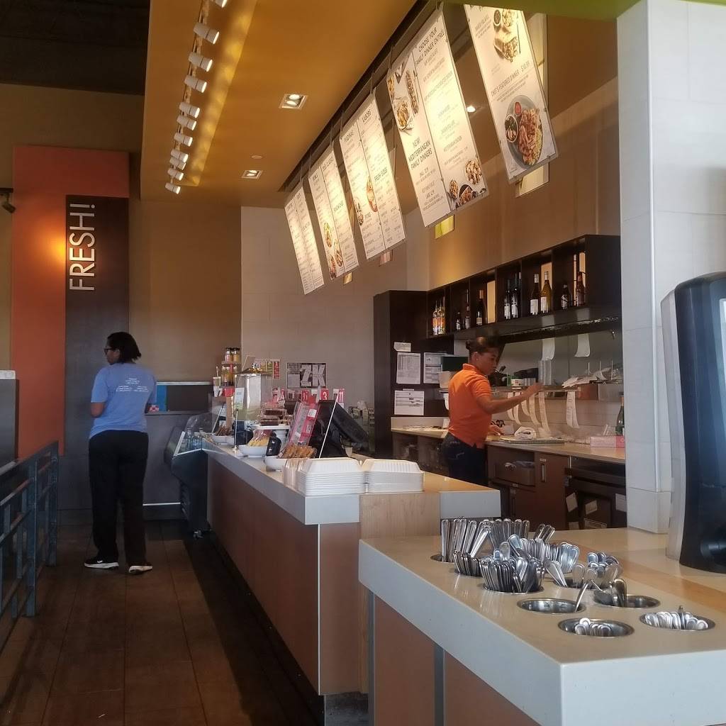 Zoës Kitchen | restaurant | 1700 E 2nd St, Edmond, OK 73034, USA | 4054715348 OR +1 405-471-5348