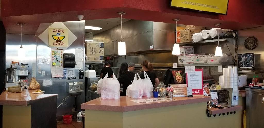 China a Go Go | restaurant | 75 S Valle Verde Dr, Henderson, NV 89012, USA | 7024075180 OR +1 702-407-5180