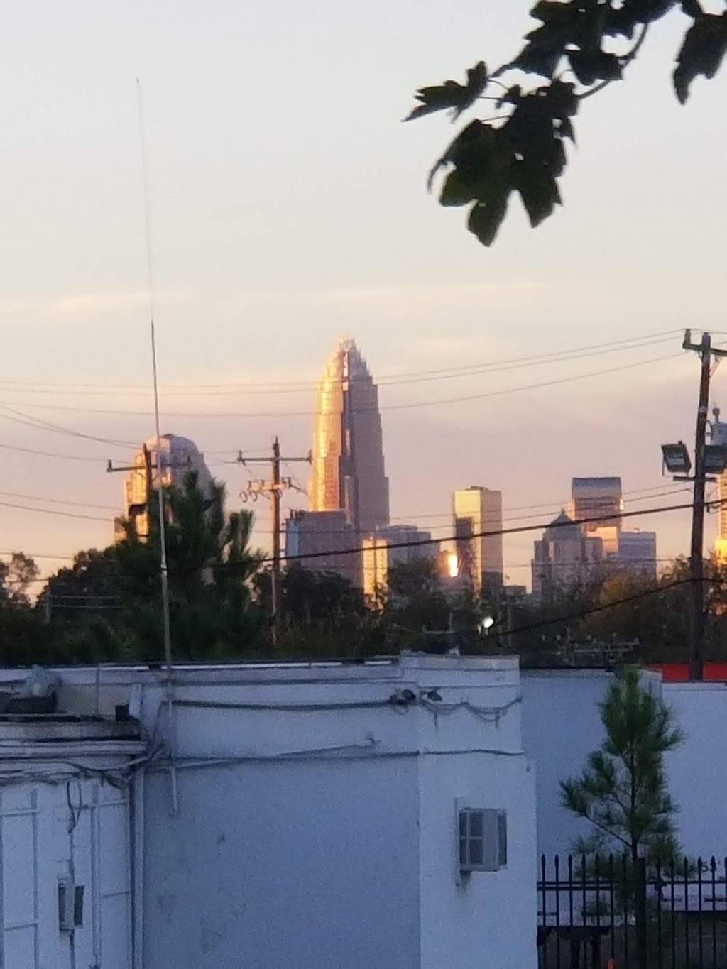 Pilot Travel Center | restaurant | 3807 Statesville Ave, Charlotte, NC 28206, USA | 7043581006 OR +1 704-358-1006