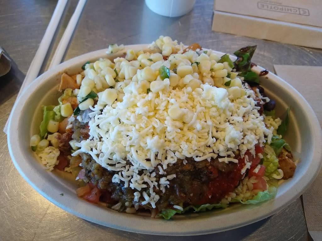 Chipotle Mexican Grill | restaurant | 2990 E, Capitol Expy Ste 40, San Jose, CA 95148, USA | 4083005114 OR +1 408-300-5114