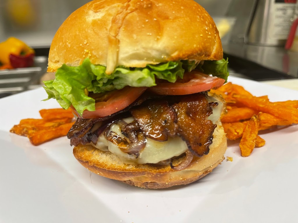 Club Cafe | restaurant | 14501 Homecrest Rd, Silver Spring, MD 20906, USA | 2402529626 OR +1 240-252-9626