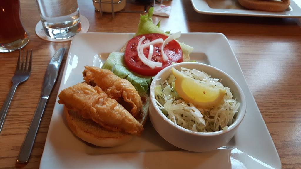 Paulas Fish Place | restaurant | 857 Point Pelee Dr, Leamington, ON N8H 3V4, Canada | 5193261292 OR +1 519-326-1292