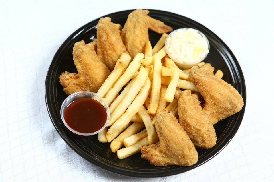 Shrimpies Seafood N Chicken | restaurant | 2101 Carolina St, Gary, IN 46407, USA | 2194270115 OR +1 219-427-0115