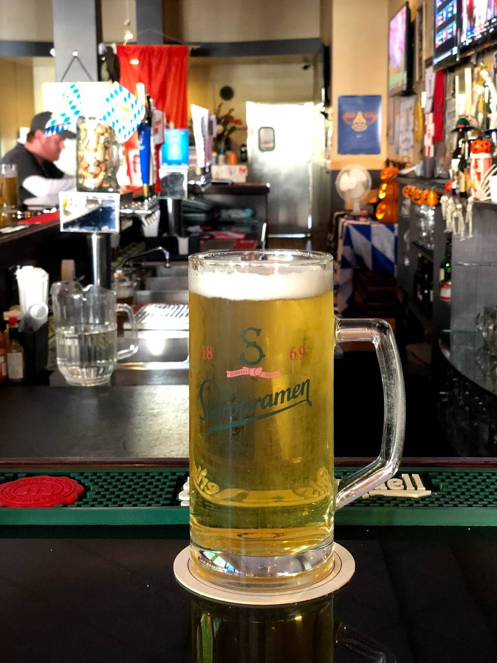 STEINS | restaurant | 731 Clement St, San Francisco, CA 94118, USA | 4152213888 OR +1 415-221-3888