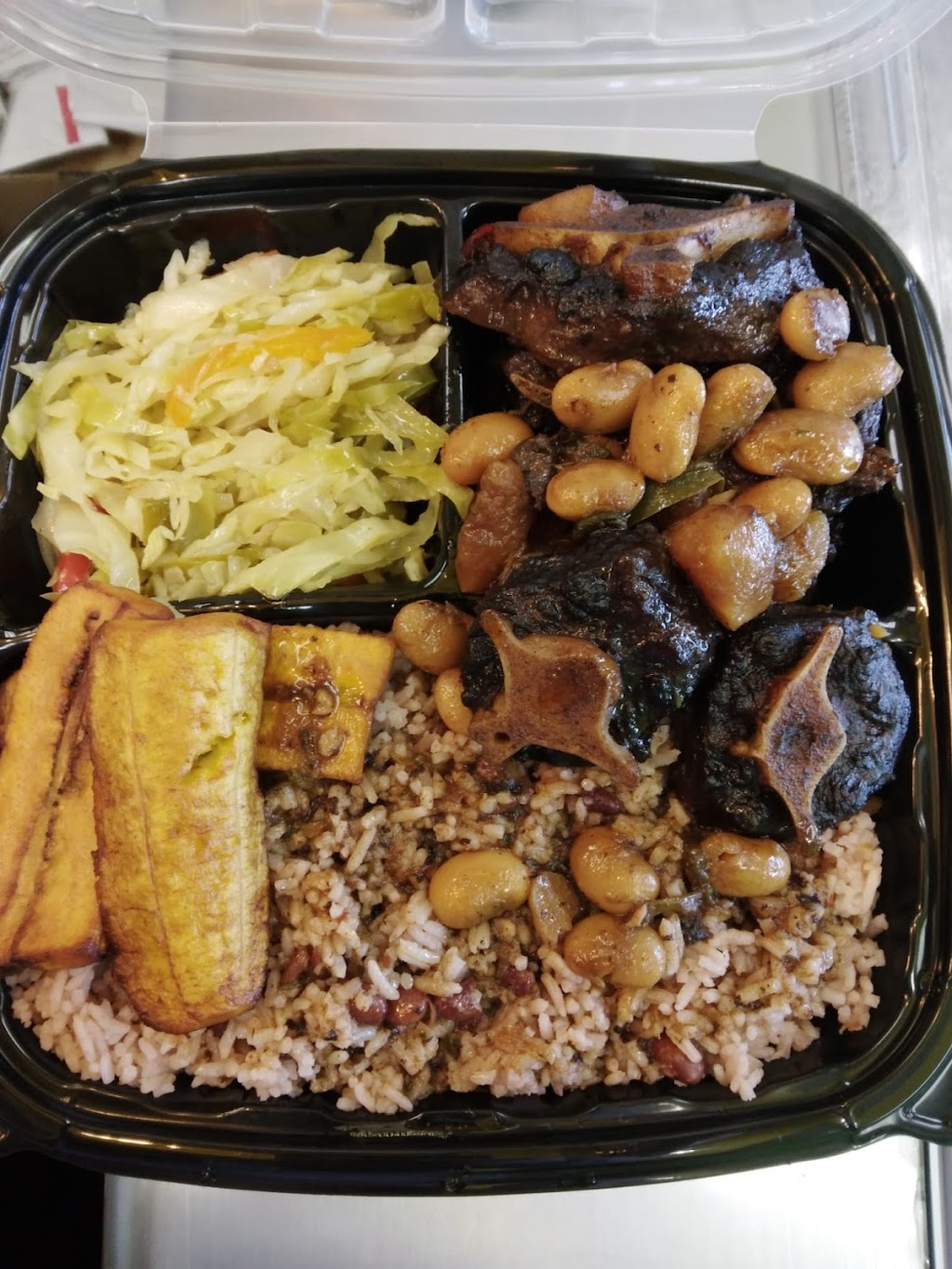 Paradise Island Grill | restaurant | 4715 Raleigh Rd, Temple Hills, MD 20748, USA | 2405631088 OR +1 240-563-1088