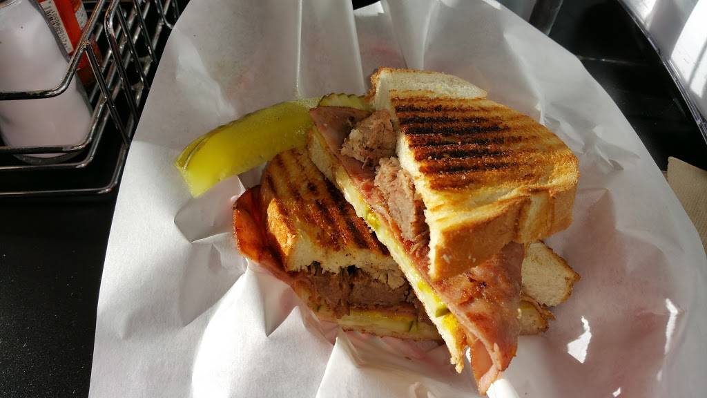 The Grill | restaurant | 1155 E Sunset Dr #105, Bellingham, WA 98226, USA | 3603068510 OR +1 360-306-8510