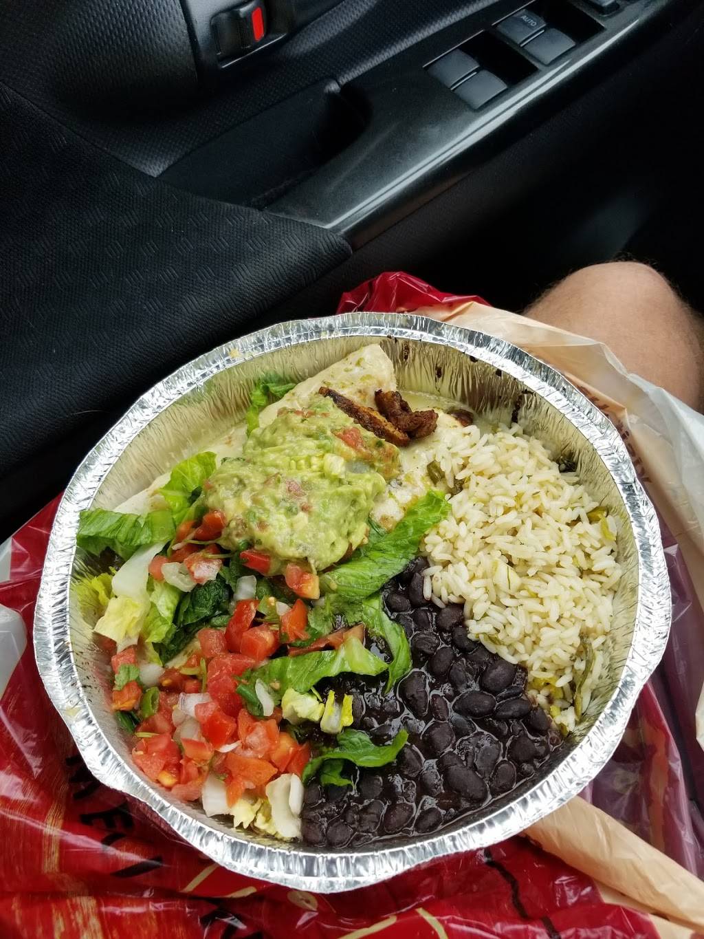 Cafe Rio Mexican Grill | restaurant | 92 E Mitchell Hammock Rd, Oviedo, FL 32765, USA | 4076030220 OR +1 407-603-0220