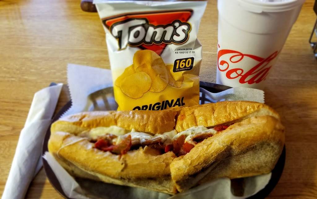 Franks Pizza | restaurant | 390 Tanyard Rd, Rocky Mount, VA 24151, USA | 5404837464 OR +1 540-483-7464