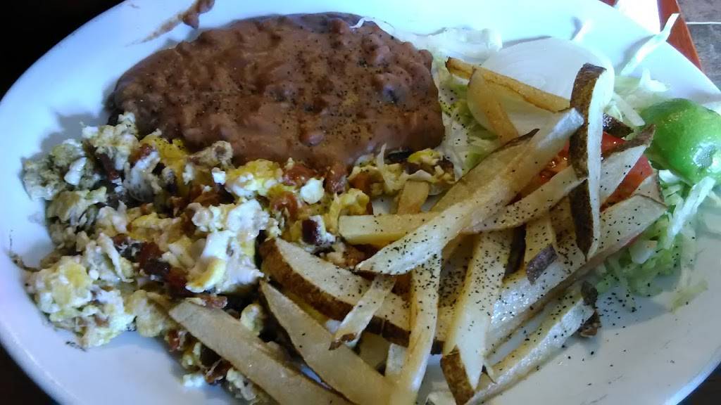 El Regio | restaurant | 315 E Jefferson Blvd, Dallas, TX 75203, USA | 2149414615 OR +1 214-941-4615