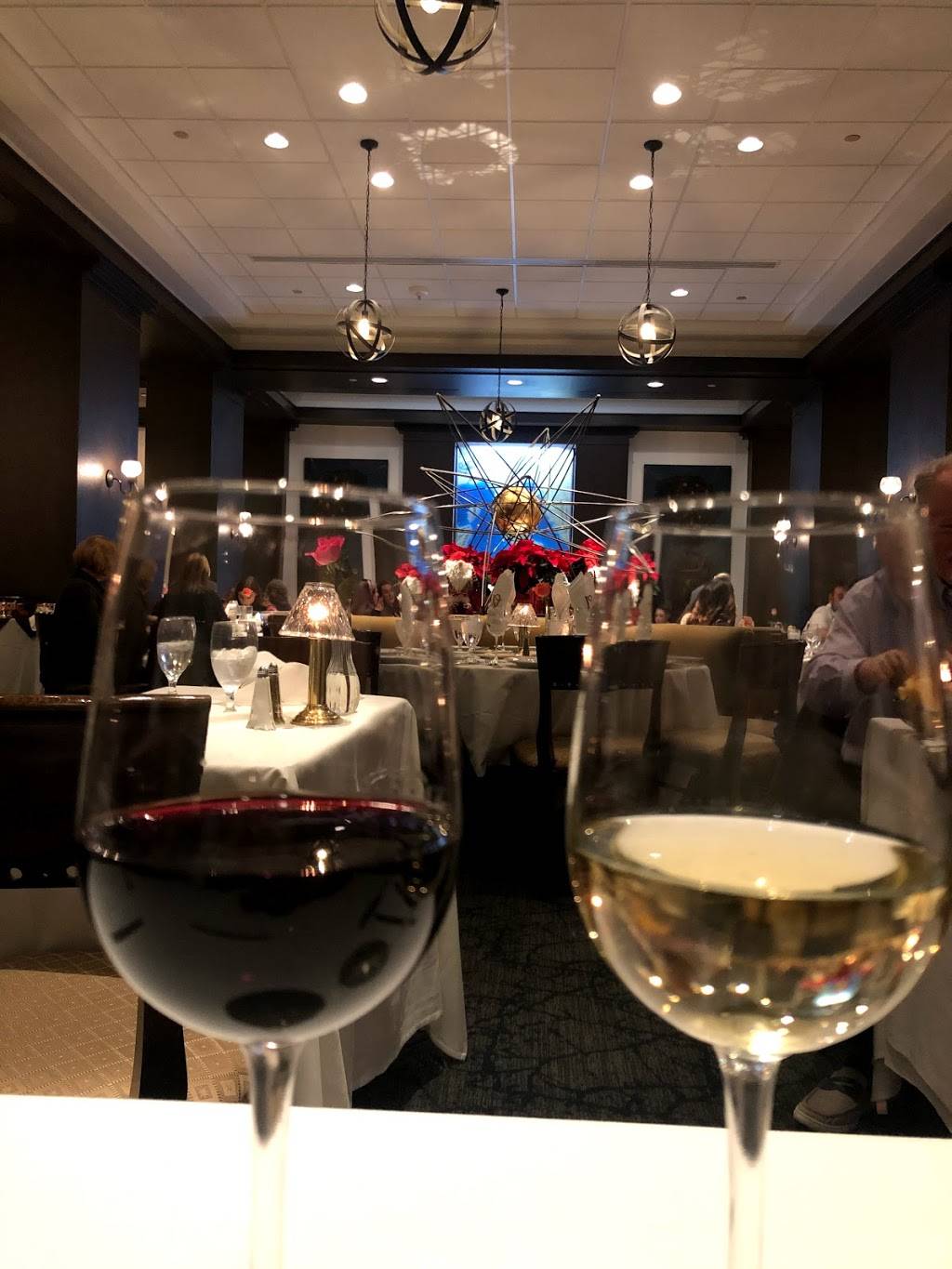 Vincenzos | restaurant | 150 S 5th St, Louisville, KY 40202, USA | 5025801350 OR +1 502-580-1350