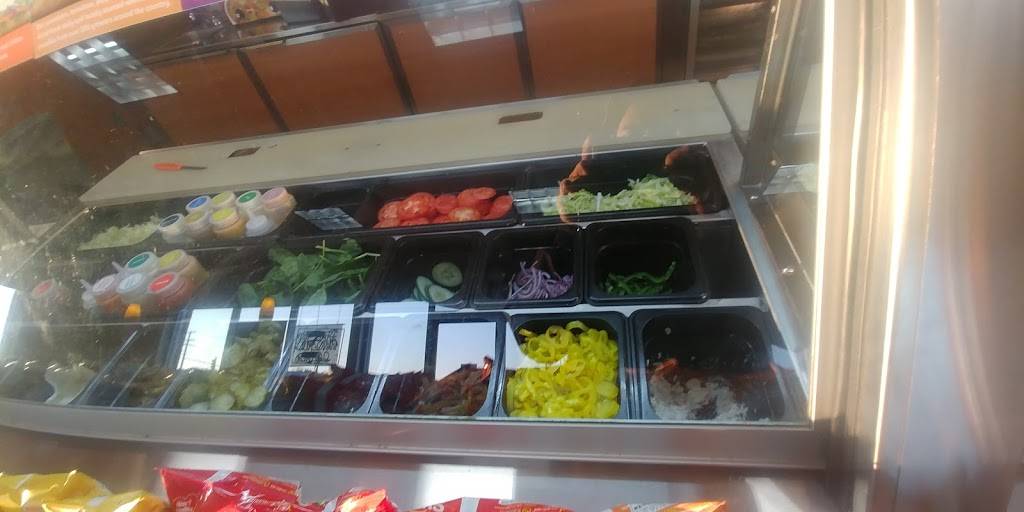 Subway Restaurants | restaurant | 6790 Business Pkwy, Elkridge, MD 21075, USA | 4103798501 OR +1 410-379-8501