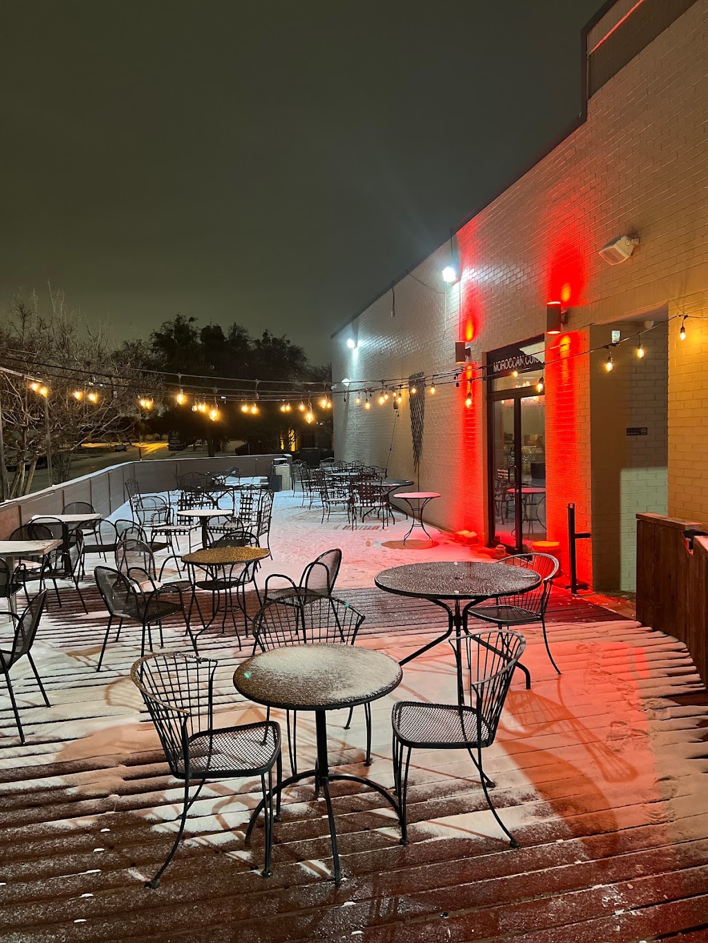 Kaan Zaman Hookah & Grill | restaurant | 1205 W Trinity Mills Rd, Carrollton, TX 75006, USA | 4698924600 OR +1 469-892-4600