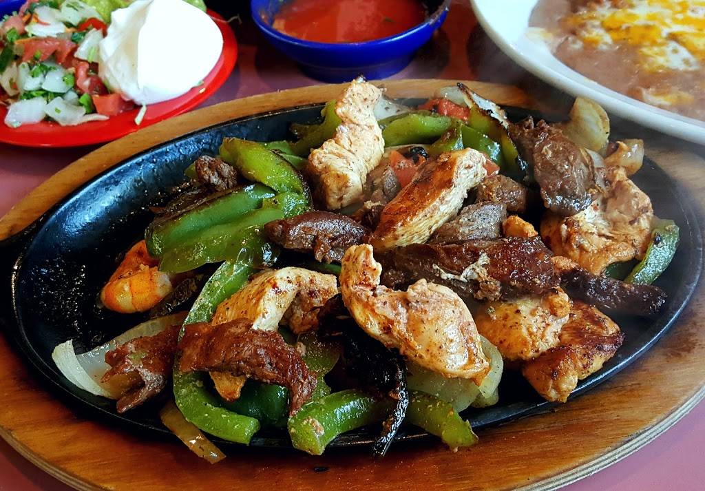 Green Onion Mexican Restaurant | restaurant | 145 W 6th St, San Pedro, CA 90731, USA | 3105190631 OR +1 310-519-0631