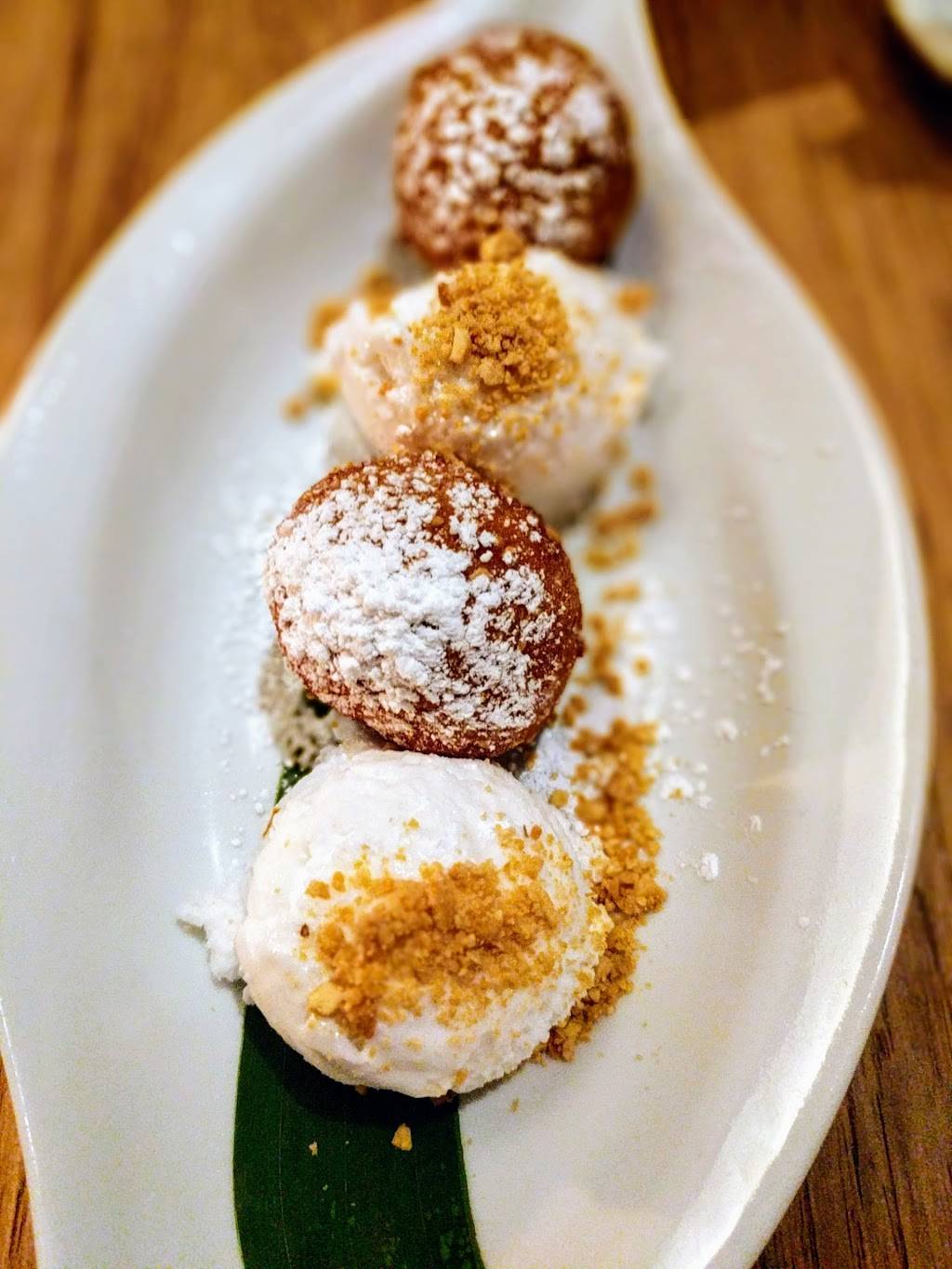 Green Elephant Vegetarian Bistro & Bar | restaurant | 35 Portwalk Pl, Portsmouth, NH 03801, USA | 6034278344 OR +1 603-427-8344