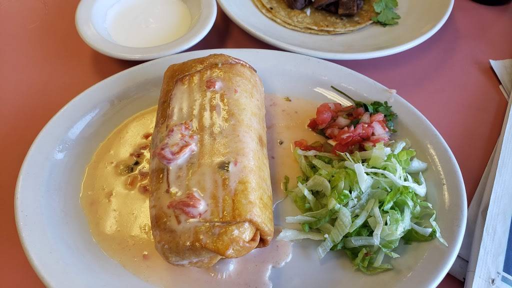 El Poblano | restaurant | 3737 Milwaukee St, Madison, WI 53714, USA | 6082042642 OR +1 608-204-2642