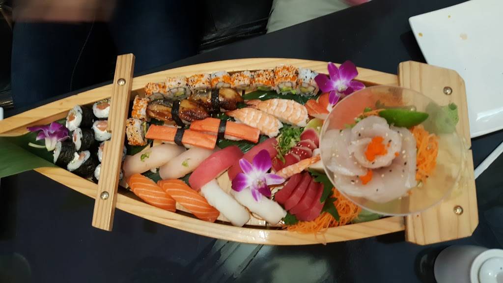 Bonsai Thai & Sushi | restaurant | 15734 SW 56th St, Miami, FL 33185, USA | 3053810667 OR +1 305-381-0667