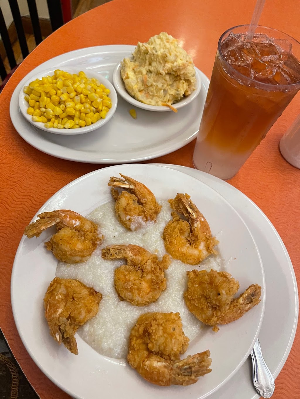 Amy Ruths | restaurant | 113 W 116th St, New York, NY 10026, USA | 2122808779 OR +1 212-280-8779