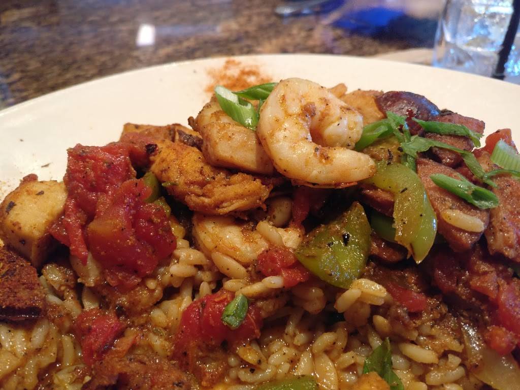 BJs Restaurant & Brewhouse | restaurant | 7960 E Kellogg Dr N, Wichita, KS 67207, USA | 3166870250 OR +1 316-687-0250