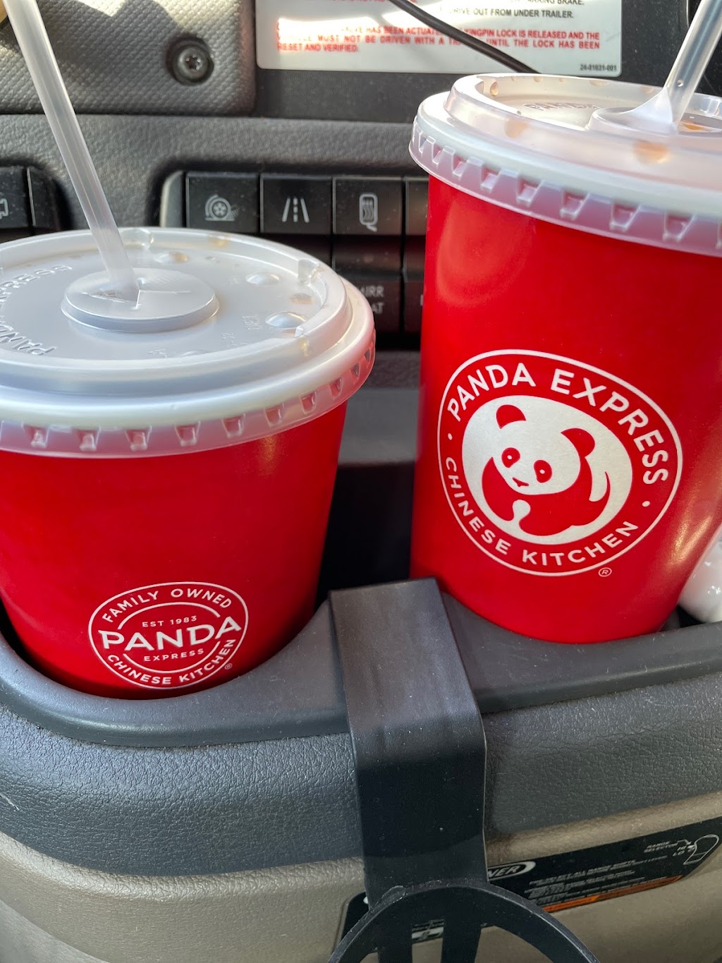 Panda Express | restaurant | 2801 Lenwood Rd, Barstow, CA 92311, USA | 7602535889 OR +1 760-253-5889