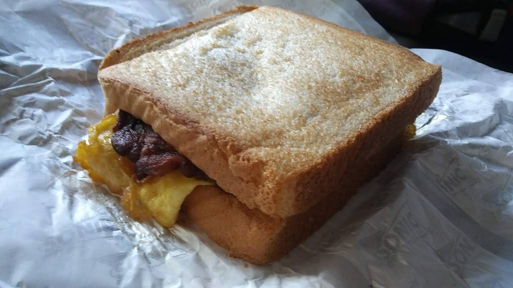 Sonic Drive-In | restaurant | 4949 E 71st St, Tulsa, OK 74136, USA | 9184923663 OR +1 918-492-3663