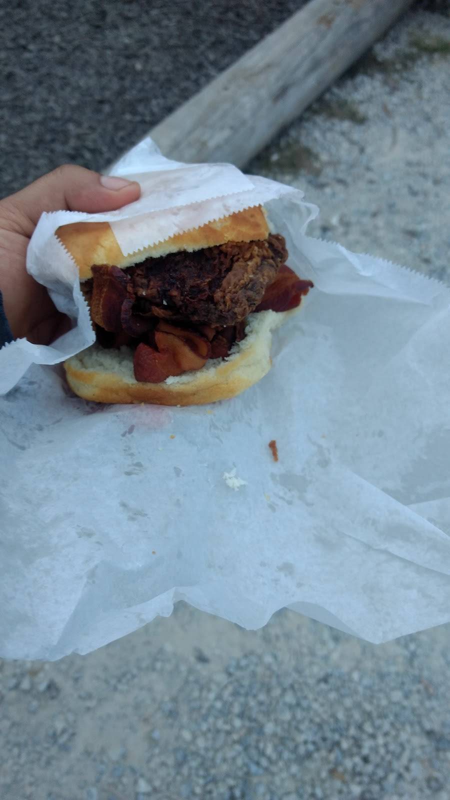 Big-Uns Biscuits | restaurant | 11090 Cartersville Hwy, Dallas, GA 30132, USA | 6783638722 OR +1 678-363-8722