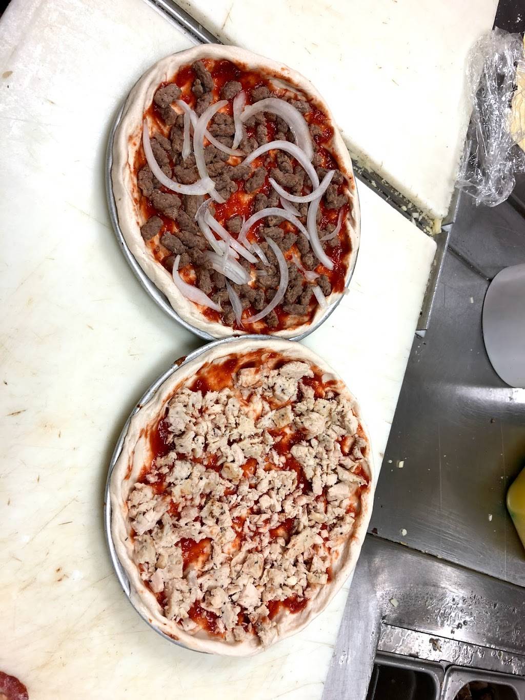 Bellacinos Pizza & Grinders | restaurant | 377 W Jackson St, Cookeville, TN 38501, USA | 9315287600 OR +1 931-528-7600