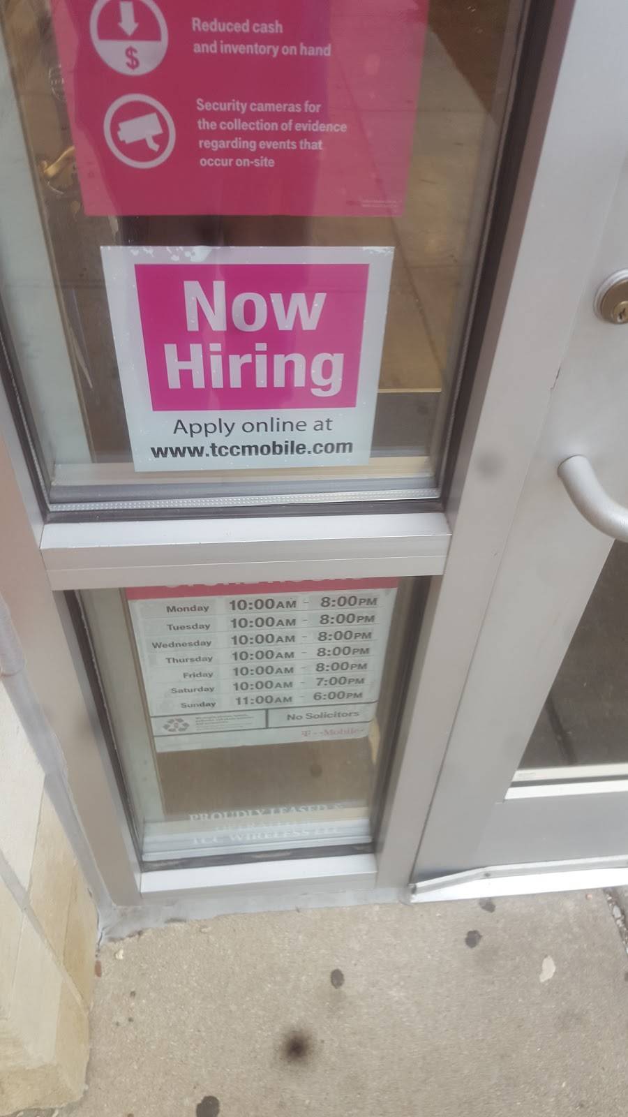 Subway Restaurants | restaurant | 3313 W. North Avenue, Space #9, Arcadia Plaza, Chicago, IL 60647, USA | 7736619568 OR +1 773-661-9568