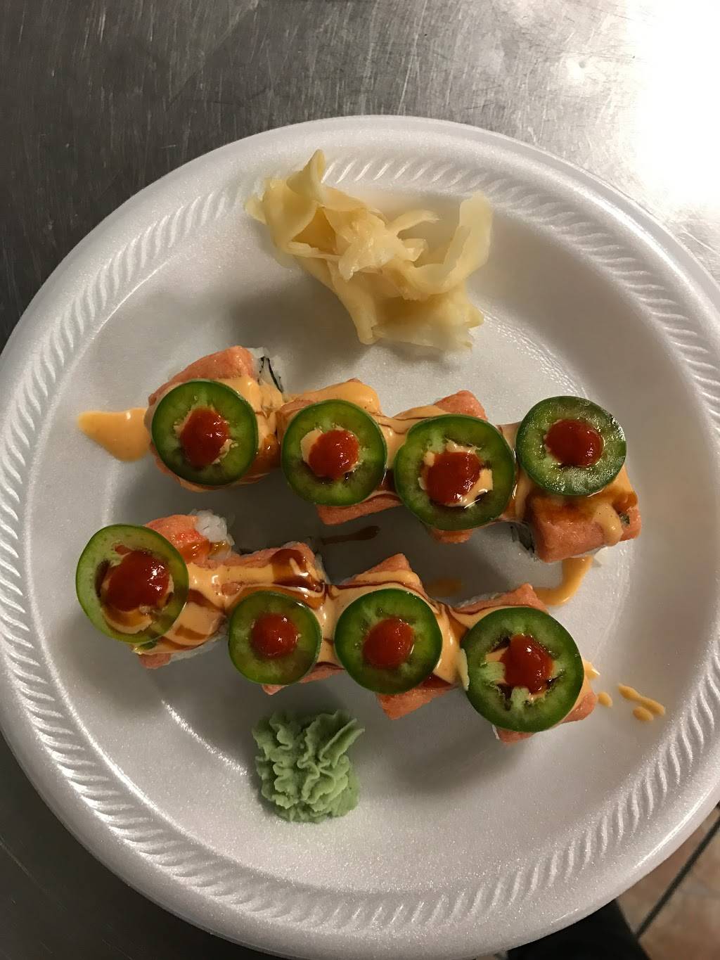 Oishii! Japanese Hibachi & Sushi | cafe | 3412 Waterlick Rd, Lynchburg, VA 24502, USA | 4342398828 OR +1 434-239-8828