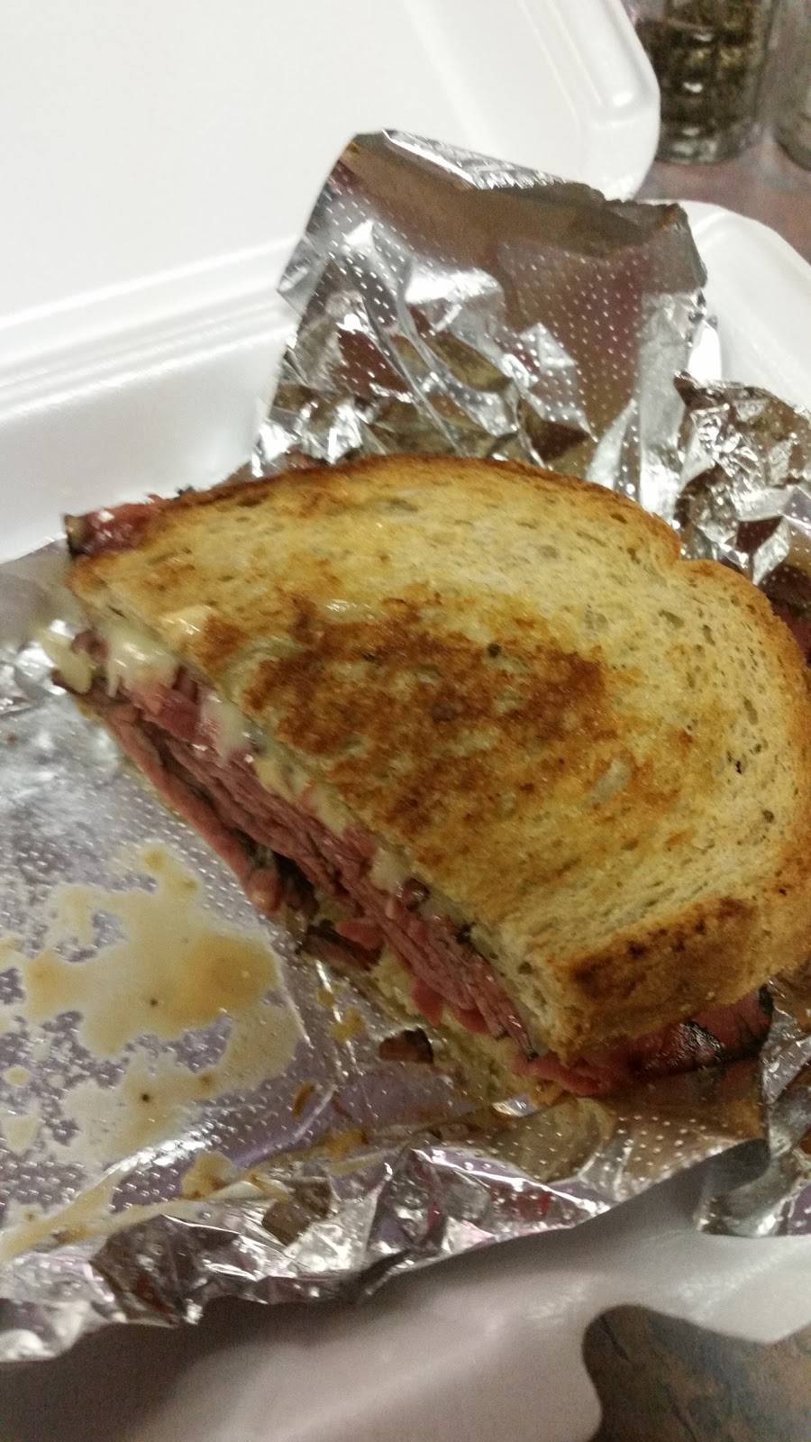 Circle Pizza | restaurant | 1278 Durham Rd, Madison, CT 06443, USA | 2034213434 OR +1 203-421-3434