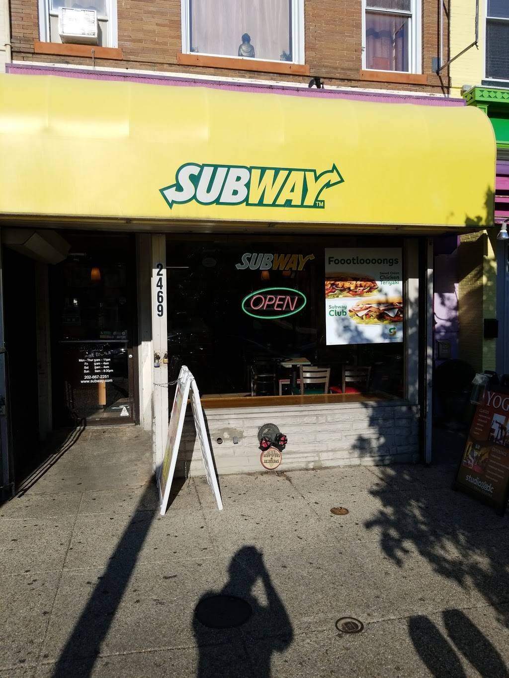 Subway Restaurants | restaurant | 2469 18th St NW, Washington, DC 20009, USA | 2026672251 OR +1 202-667-2251