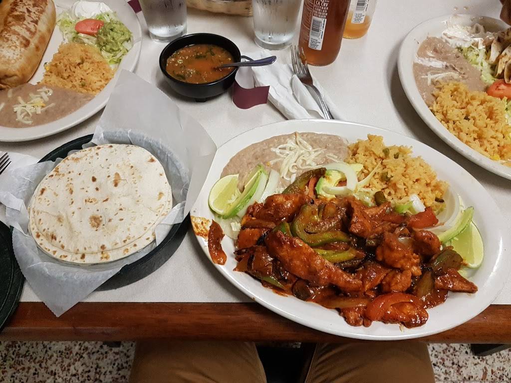 El Sombrero | restaurant | 314 Lincoln Ave, Fox River Grove, IL 60021, USA | 8475164910 OR +1 847-516-4910