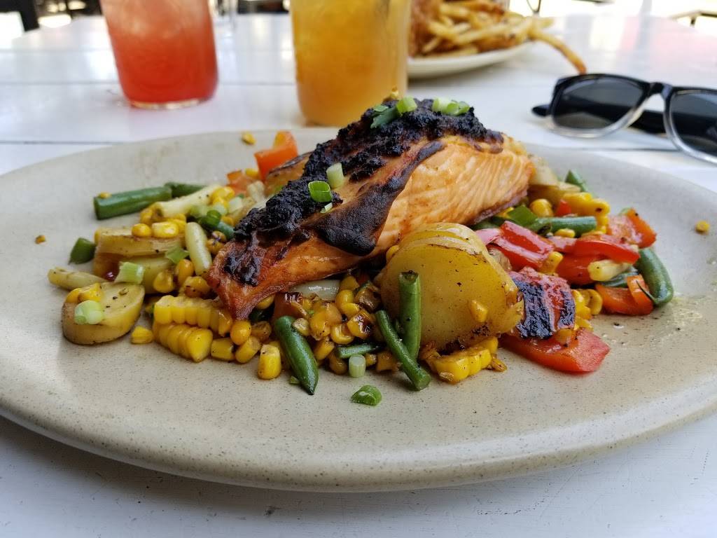 Iron Horse Tavern | restaurant | 1800 15th St, Sacramento, CA 95811, USA | 9164484488 OR +1 916-448-4488