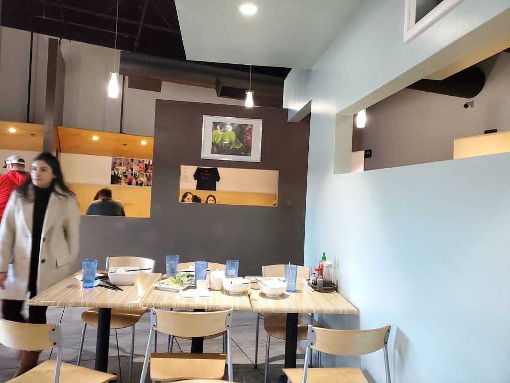 Pho-nomenal | restaurant | 5825 Stetson Hills Blvd #100, Colorado Springs, CO 80923, USA | 7195970277 OR +1 719-597-0277