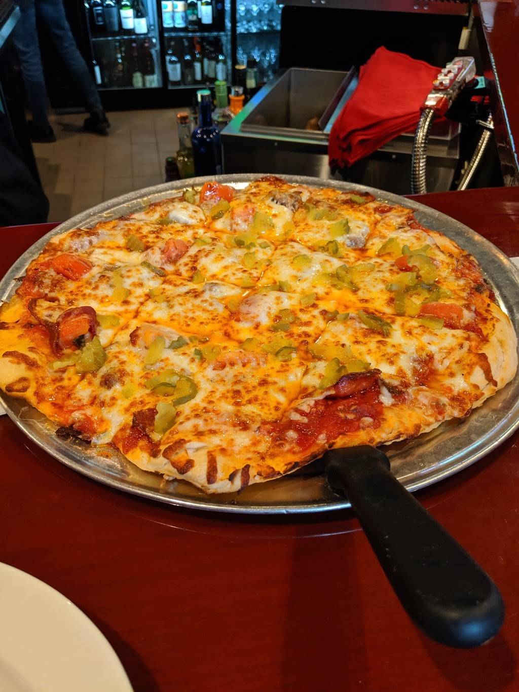 Sorrentos Italian Joint | restaurant | 5143 Montgomery Rd, Cincinnati, OH 45212, USA | 5135315070 OR +1 513-531-5070