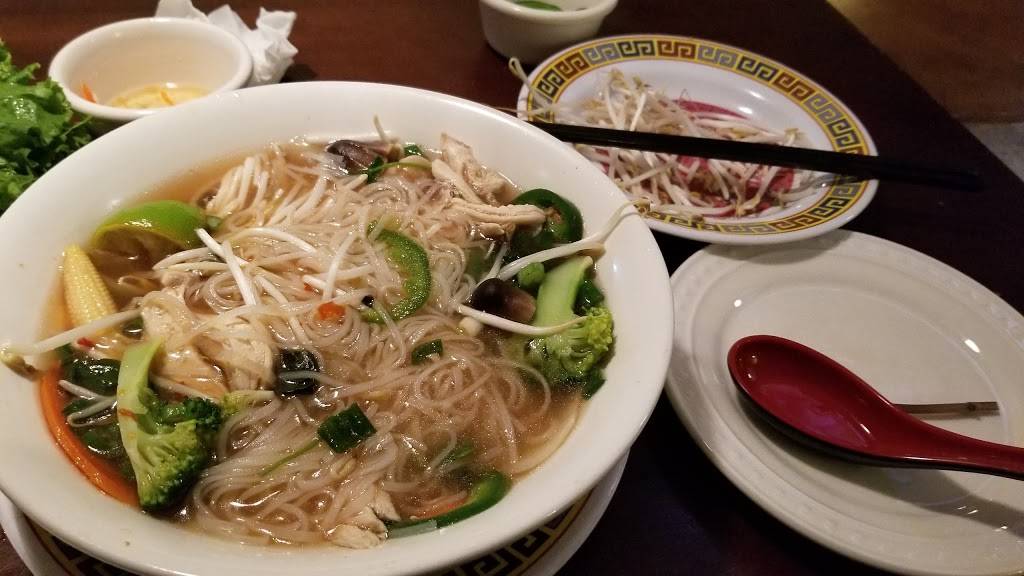Pho Point Loma & Grill | restaurant | 2788 Midway Dr, San Diego, CA 92110, USA | 6192266502 OR +1 619-226-6502