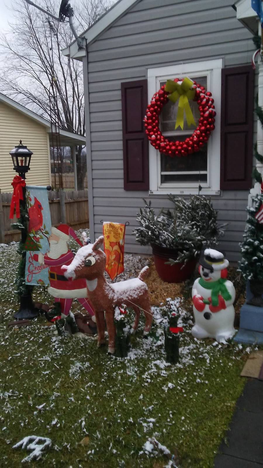 Hagerstown Elks Lodge 378 | restaurant | 11063 Robinwood Dr, Hagerstown, MD 21742, USA | 3017390844 OR +1 301-739-0844