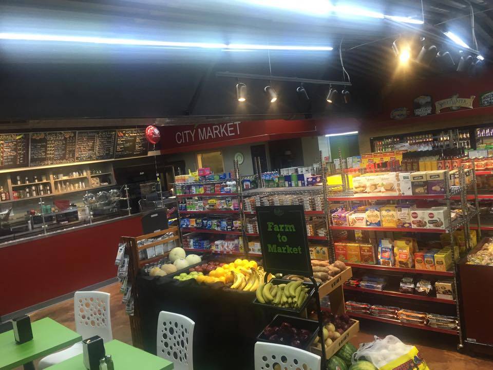 City Market | cafe | 836 Cooper St, Memphis, TN 38104, USA | 9015524890 OR +1 901-552-4890
