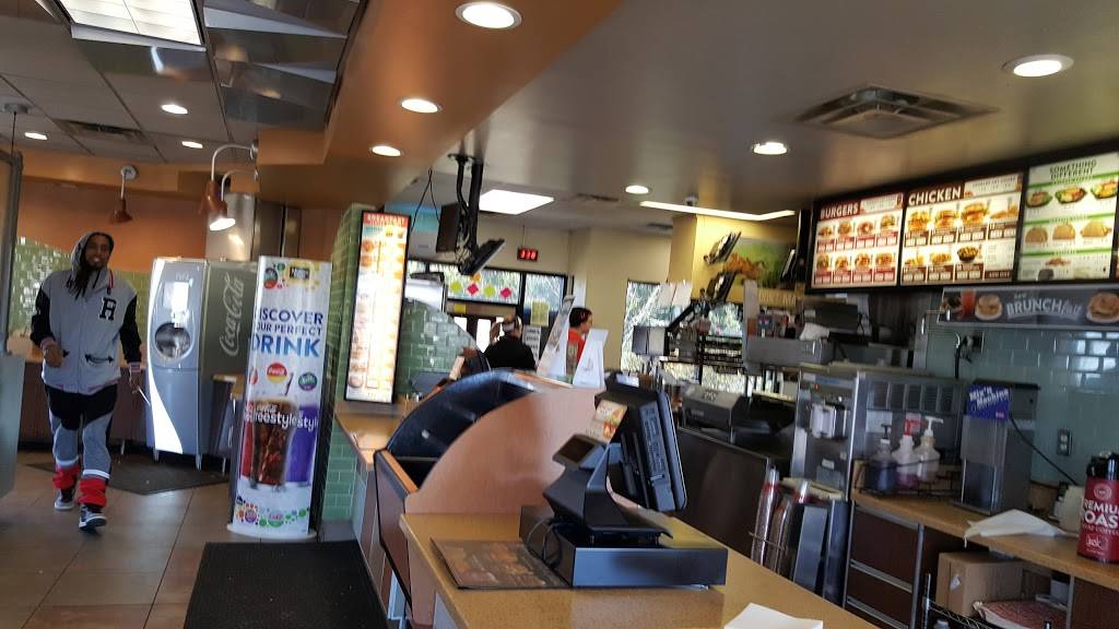 Jack in the Box | restaurant | 302 State Hwy 47, Troy, MO 63379, USA | 6365282802 OR +1 636-528-2802