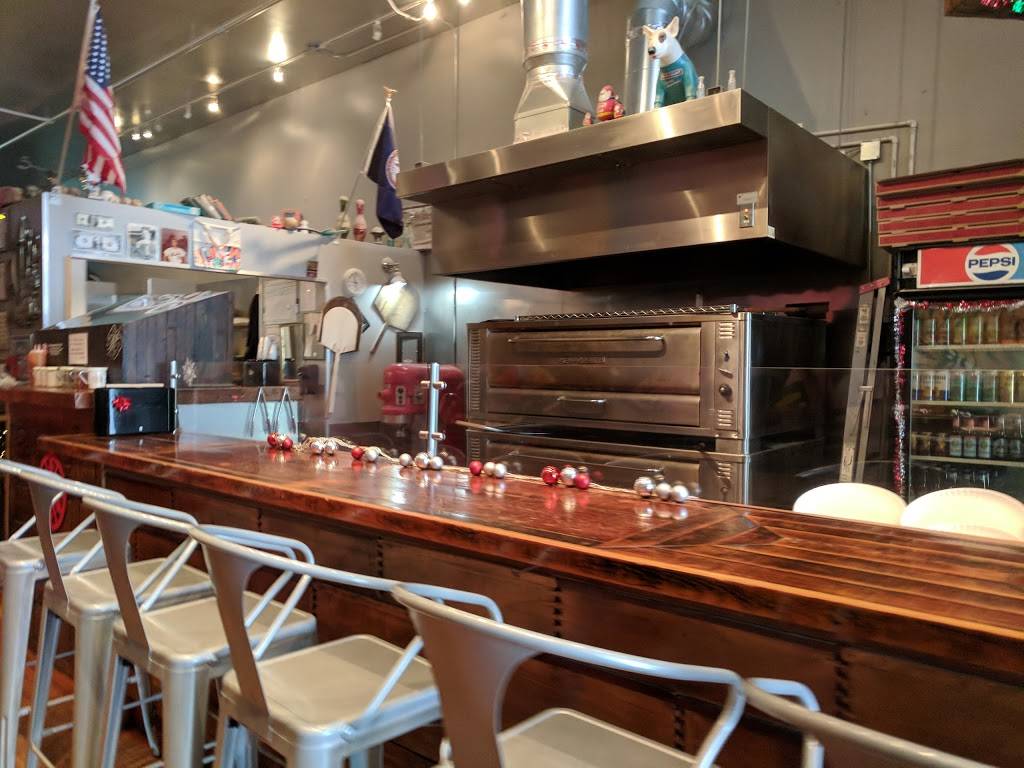 Benny Scarpettas | restaurant | 1019 Main St, Lynchburg, VA 24504, USA | 4345285111 OR +1 434-528-5111