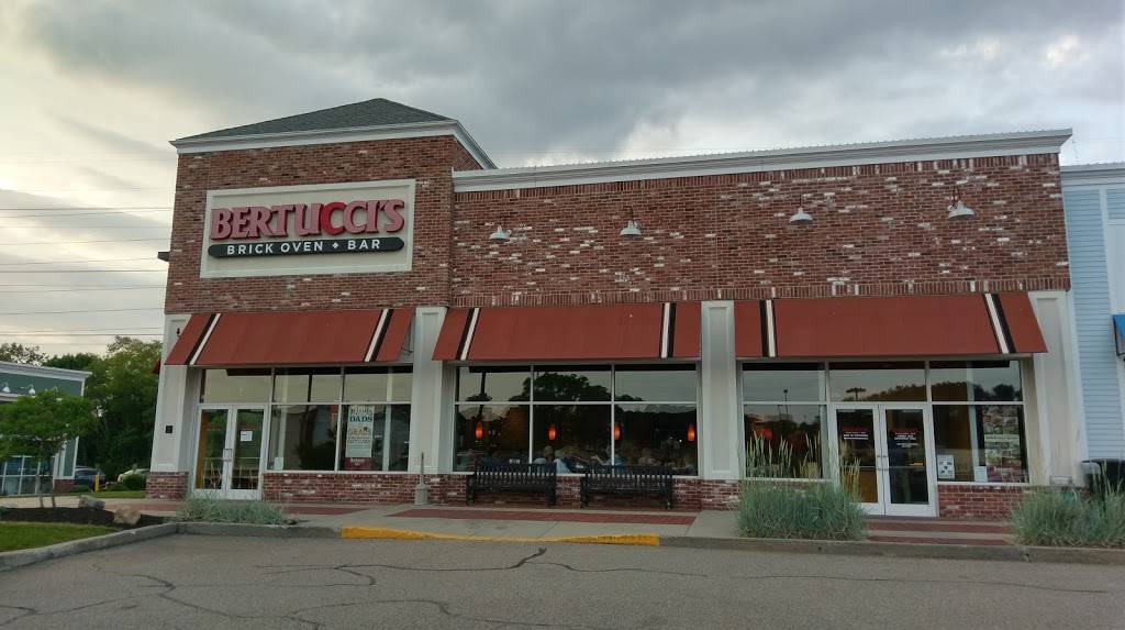 Bertuccis Italian Restaurant | restaurant | 95 Washington St, Canton, MA 02021, USA | 7818289901 OR +1 781-828-9901