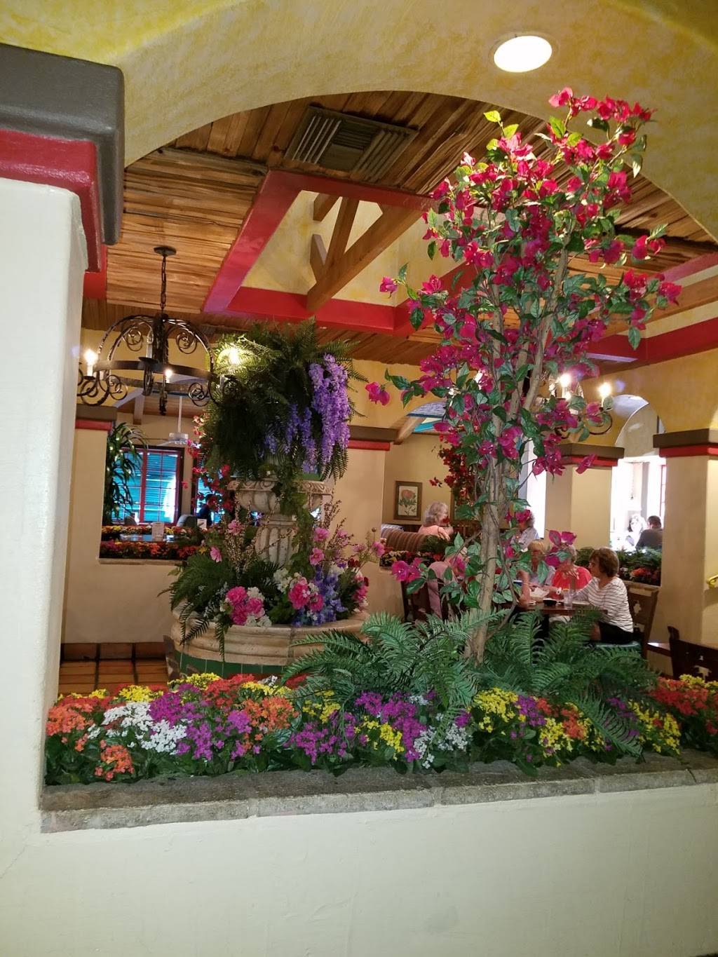 Rodrigo’s Mexican Grill | restaurant | 23972 Avenida De La Carlota, Laguna Hills, CA 92653, USA | 9495811570 OR +1 949-581-1570