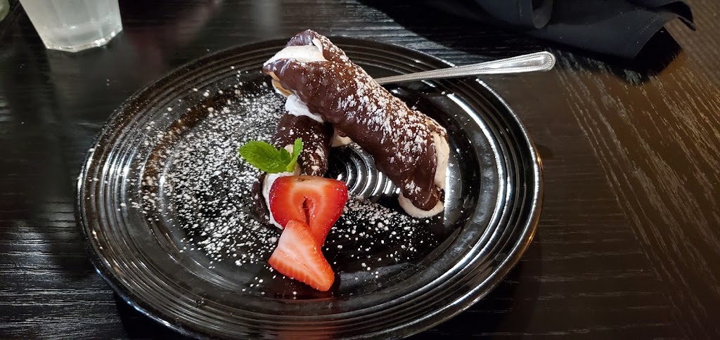 DiCiccos Italian Restaurant & Pizzeria | restaurant | 515 W 13th Ave, Escondido, CA 92025, USA | 8583914422 OR +1 858-391-4422