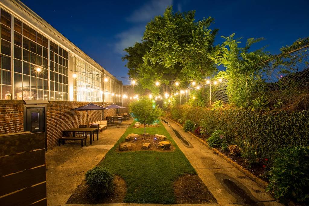 Stationside | restaurant | 887 West Marietta St NW, Atlanta, GA 30318, USA | 4048765566 OR +1 404-876-5566