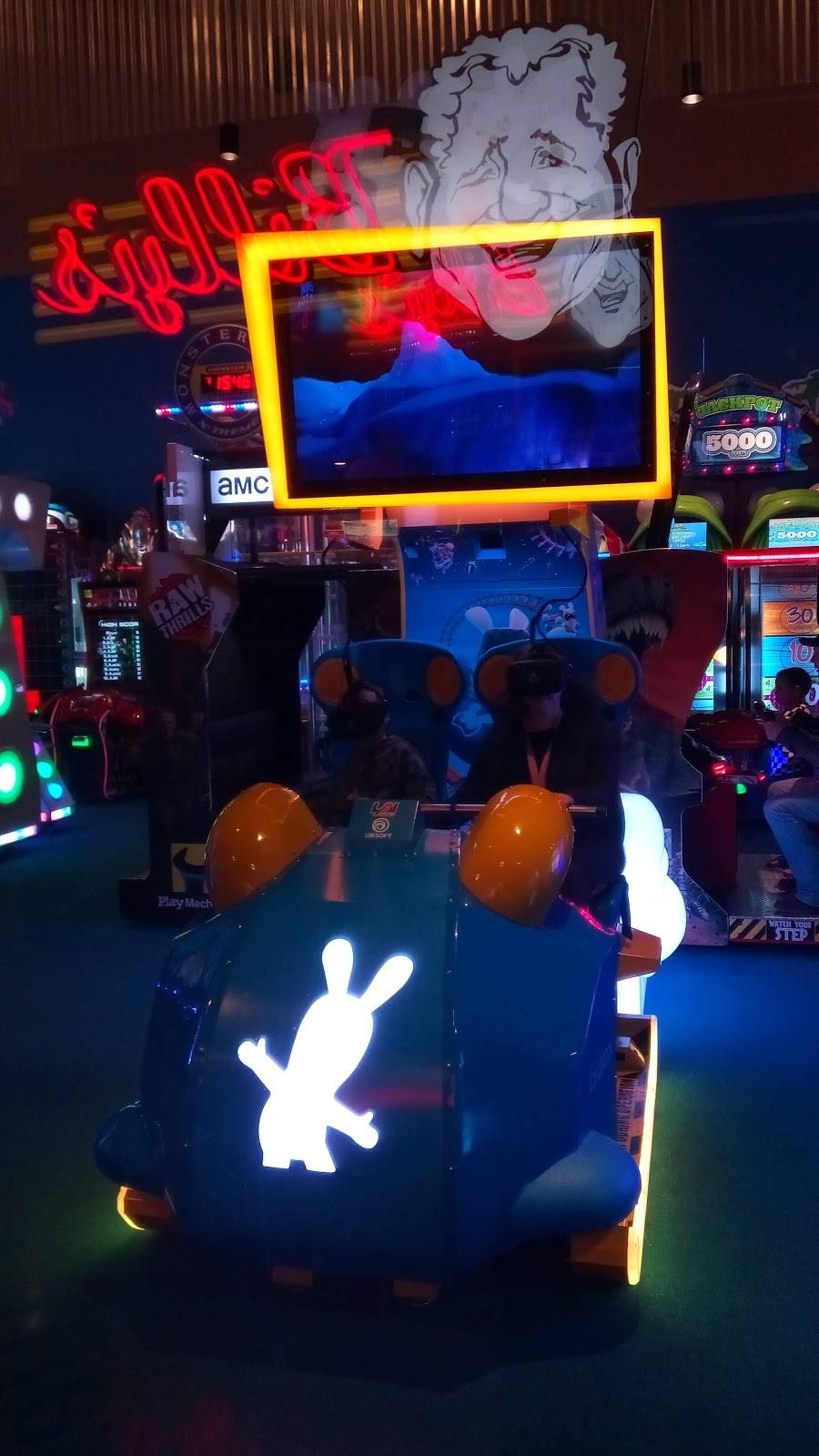 Schulmans Movie Bowl Grille - Bay City | restaurant | 6655 7th St, Bay City, TX 77414, USA | 9794292610 OR +1 979-429-2610