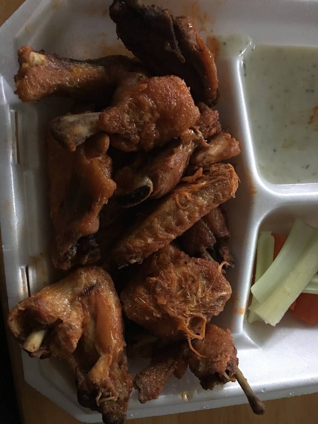 Pizza Palace | restaurant | 555 E 28th Division Hwy, Lititz, PA 17543, USA | 7176261970 OR +1 717-626-1970