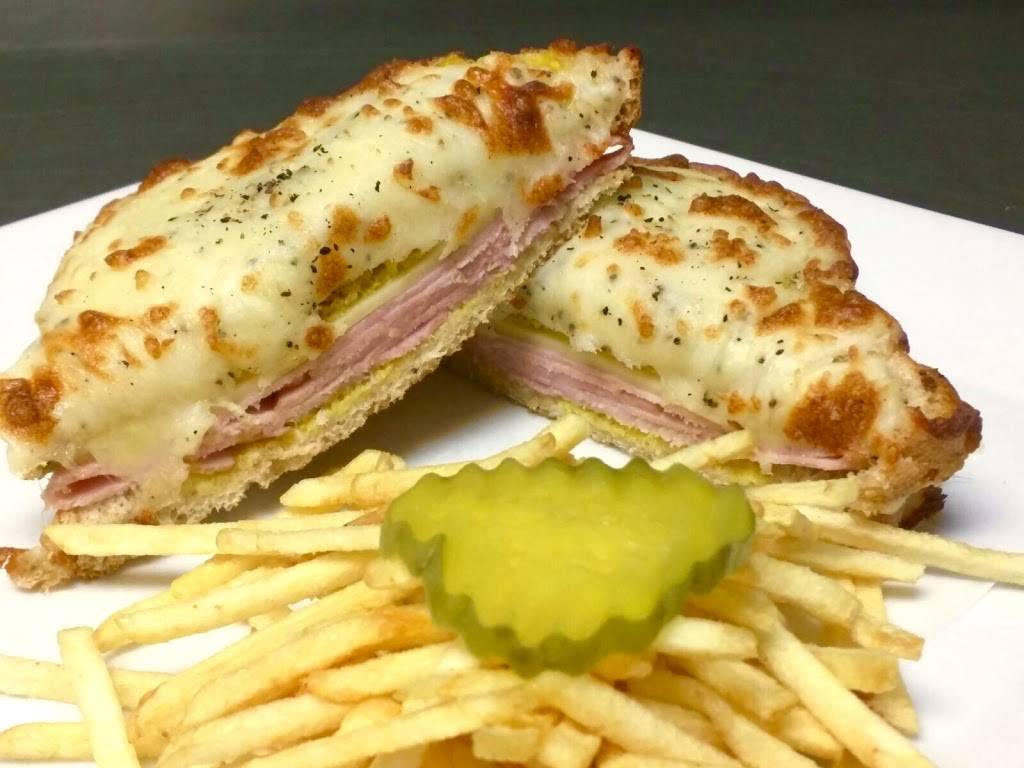 Cafe N Clave | night club | 524 W 27th St, Hialeah, FL 33010, USA | 7865059605 OR +1 786-505-9605