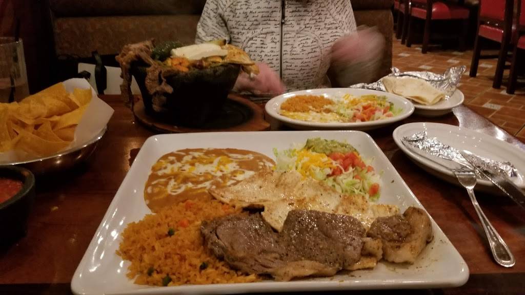 Plaza Mexico Restaurant Bar & Grill | restaurant | 1894 Stickney Point Rd, Sarasota, FL 34231, USA | 9419993652 OR +1 941-999-3652