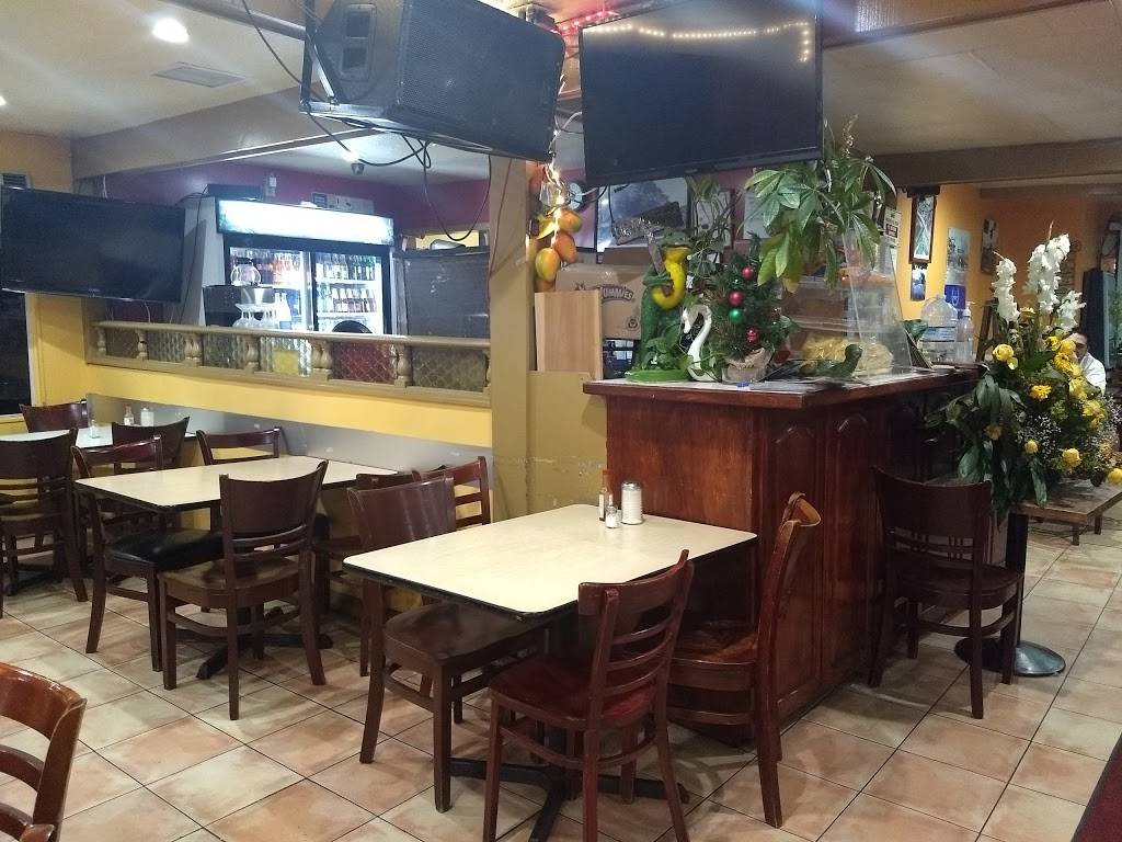 Ilobasco | restaurant | 10022 S Inglewood Ave, Inglewood, CA 90304, USA | 3106716295 OR +1 310-671-6295