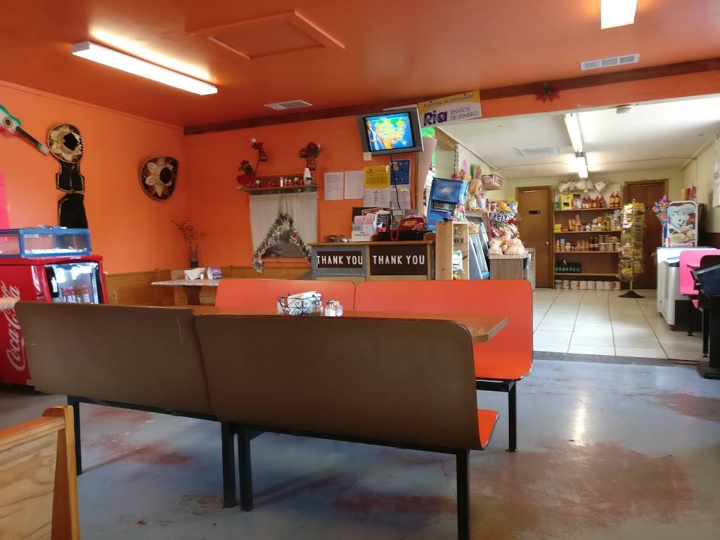 El Rinconcito | restaurant | 201 E Main St, Lyons, KS 67554, USA | 6202575600 OR +1 620-257-5600